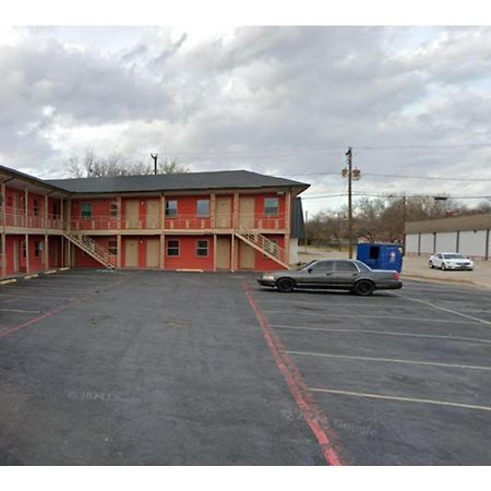 Exclusivo Inn By Oyo Grand Prairie, Tx Exterior photo